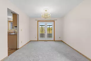 3229 Meadowbrook Pl, Woodbury, MN 55125 - Photo 8