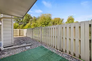 2220 Mayfair Rd, Golden Valley, MN 55427 - Photo 20