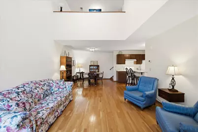 223 Primrose Court, Vadnais Heights, MN 55127 - Photo 8
