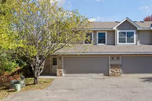 1881 Garden Way, Saint Paul, MN 55119 - Photo 36