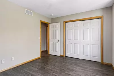 1881 Garden Way, Saint Paul, MN 55119 - Photo 30