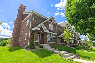 10823 Falling Water Ln, Woodbury, MN 55129 - Photo 6