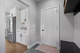 6694 Lakeview Circle NE, Albertville, MN 55301 - Photo 34