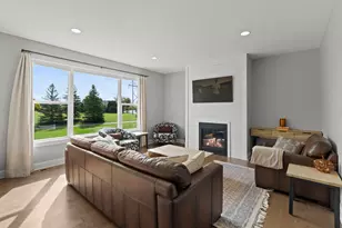 6694 Lakeview Circle NE, Albertville, MN 55301 - Photo 20