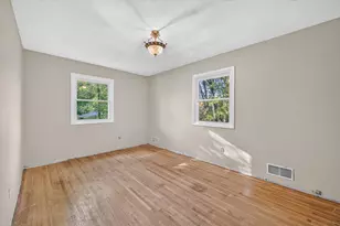2695 Maryland Ave E, Maplewood, MN 55119 - Photo 14