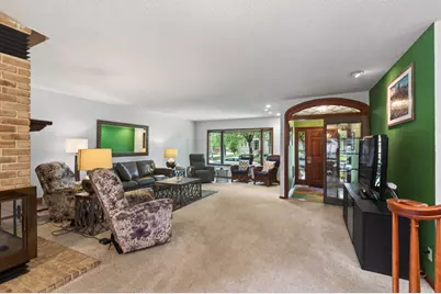 2307 McKinley Street NE, Minneapolis, MN 55418 - Photo 4