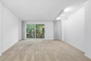 210 W Grant St, Minneapolis, MN 55403 - Photo 2