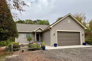 1739 97th Ave, Hammond, WI 54015 - Photo 2