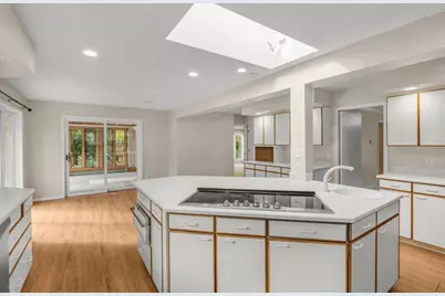 7420 Hyde Park Circle, Edina, MN 55439 - Photo 14