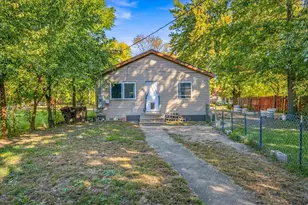 109 Norelius St, Isanti, MN 55040 - Photo 4