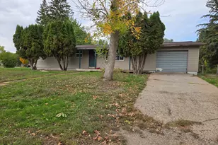 115 Village Ave, Cannon Falls, MN 55009 - Photo 1