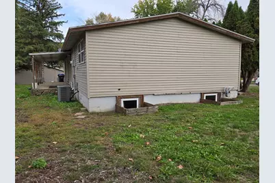 115 Village Avenue, Cannon Falls, MN 55009 - Photo 20