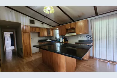 115 Village Avenue, Cannon Falls, MN 55009 - Photo 4