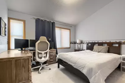 10695 53rd Avenue N, Plymouth, MN 55442 - Photo 20