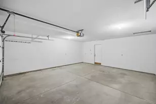 585 Zumbrota Ave, Zumbrota, MN 55992 - Photo 20
