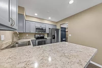 914 94th Avenue NE, Blaine, MN 55434 - Photo 18
