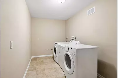 9934 Maple Avenue, Bloomington, MN 55431 - Photo 24