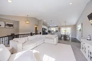6778 93rd St S, Cottage Grove, MN 55016 - Photo 14