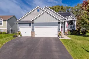 6778 93rd St S, Cottage Grove, MN 55016 - Photo 2