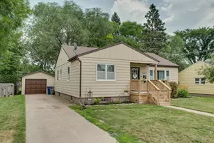 424 15th St S, Moorhead, MN 56560 - Photo 4