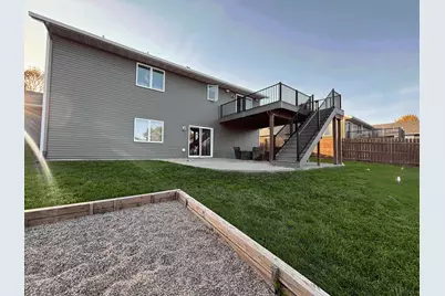 224 Creekside Drive, Eagle Lake, MN 56024 - Photo 4