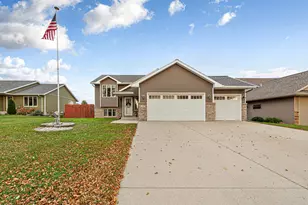 224 Creekside Dr, Eagle Lake, MN 56024 - Photo 2