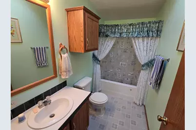 204 Congdon Avenue, Coleraine, MN 55722 - Photo 14