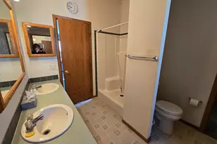 204 Congdon Ave, Coleraine, MN 55722 - Photo 10