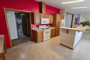 204 Congdon Ave, Coleraine, MN 55722 - Photo 12