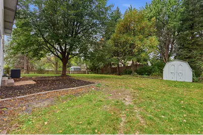 10356 Xylon Road S, Bloomington, MN 55438 - Photo 36