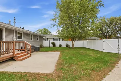 938 34th Avenue N, Saint Cloud, MN 56303 - Photo 4