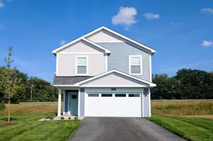 907 Spruce Circle N, Cambridge, MN 55008 - Photo 2