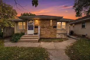 5453 28th Ave S, Minneapolis, MN 55417 - Photo 2