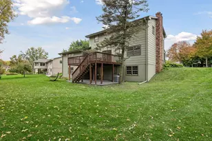 2060 Kelly Dr, Golden Valley, MN 55427 - Photo 2