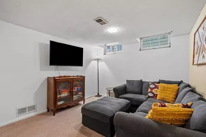 1133 California Ave W, Saint Paul, MN 55108 - Photo 36