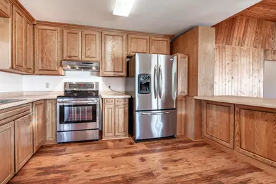 38192 N Shore Drive, Battle Lake, MN 56515 - Photo 18