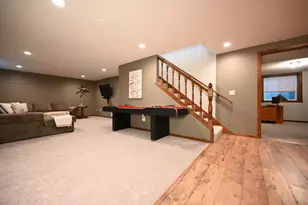 624 Hennes Ave, Shakopee, MN 55379 - Photo 26