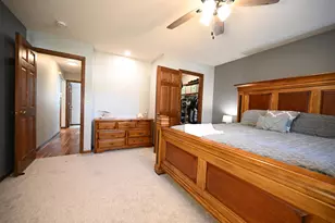 624 Hennes Ave, Shakopee, MN 55379 - Photo 18