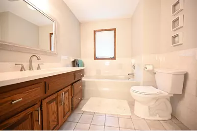 624 Hennes Avenue, Shakopee, MN 55379 - Photo 20