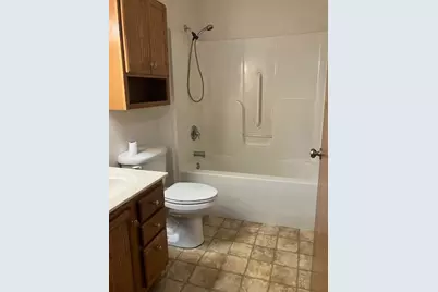1608 NE 4th Street, Waseca, MN 56093 - Photo 8