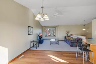 890 Newport Ave, Shakopee, MN 55379 - Photo 14