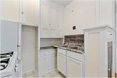 1909 Emerson Avenue S #8, Minneapolis, MN 55403 - Photo 10