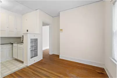 1909 Emerson Avenue S #8, Minneapolis, MN 55403 - Photo 8