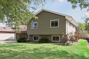 6364 Crosby Ave, Inver Grove Heights, MN 55076 - Photo 2