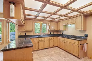 12560 Dorchester Trail, Apple Valley, MN 55124 - Photo 8