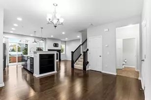 4366 Corn Silk Ln, Woodbury, MN 55129 - Photo 8