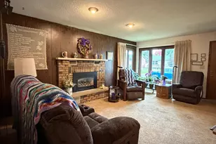 220 3rd Ave NE, Plainview, MN 55964 - Photo 8