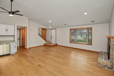 3612 Gershwin Lane N, Oakdale, MN 55128 - Photo 10