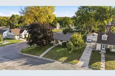 1403 8th Avenue S, South Saint Paul, MN 55075 - Photo 28