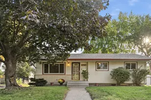 1403 8th Ave S, South Saint Paul, MN 55075 - Photo 2